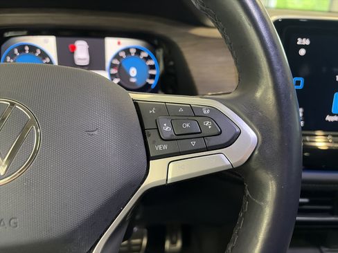 Used 2024 Volkswagen Atlas SEL Premium R-Line AWD/4WD image 36