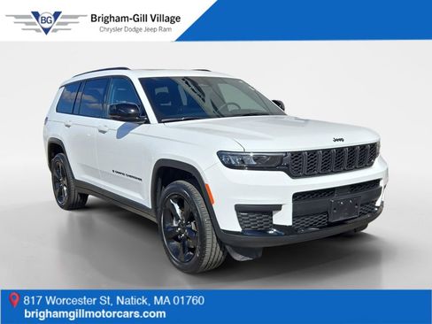 Used 2025 Jeep Grand Cherokee L Altitude image 1