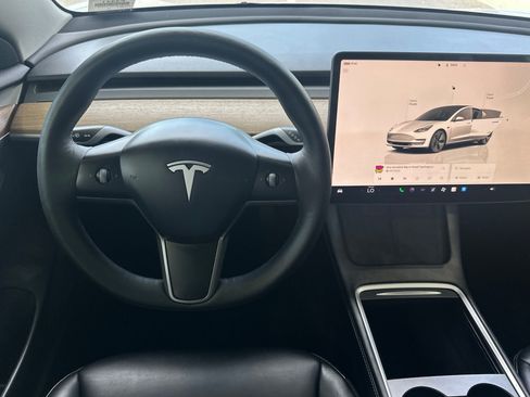 Used 2022 Tesla Model 3 RWD image 18