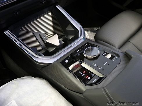 Used 2025 BMW X3 xDrive30i image 24