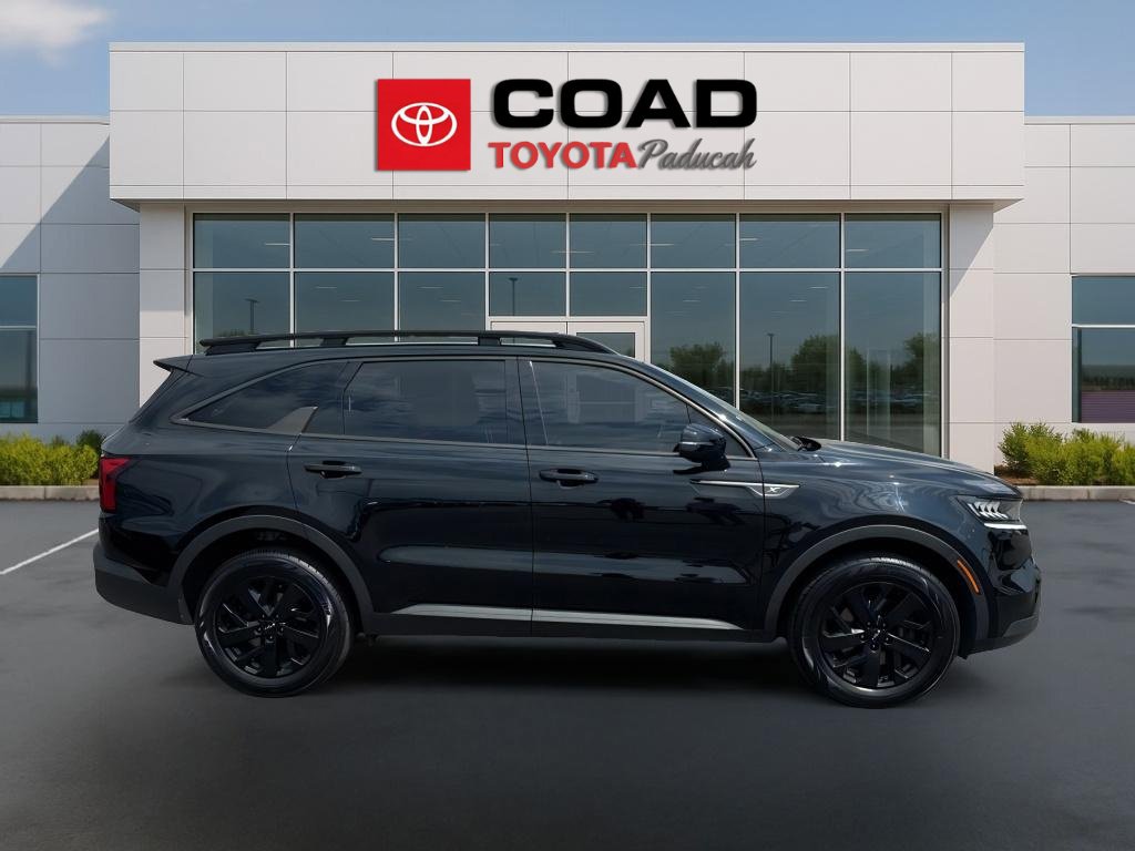 Used 2023 Kia Sorento S w/ Panoramic Sunroof Package AWD/4WD image 4