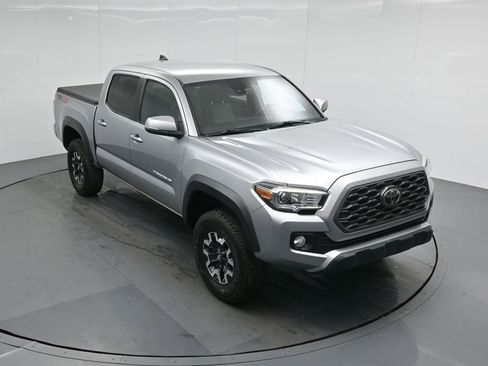 Used 2020 Toyota Tacoma TRD Off-Road image 33