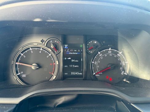 Used 2024 Toyota 4Runner SR5 image 10