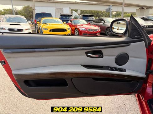 Used 2013 BMW 335i Convertible w/ Premium Pkg RWD image 21