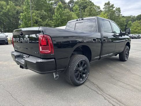 New 2026 RAM 2500 Big Horn AWD/4WD image 13
