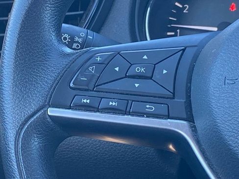 Used 2020 Nissan Rogue Sport S w/ Appearance Package image 8