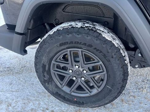 New 2026 Jeep Wrangler Unlimited Sport image 22