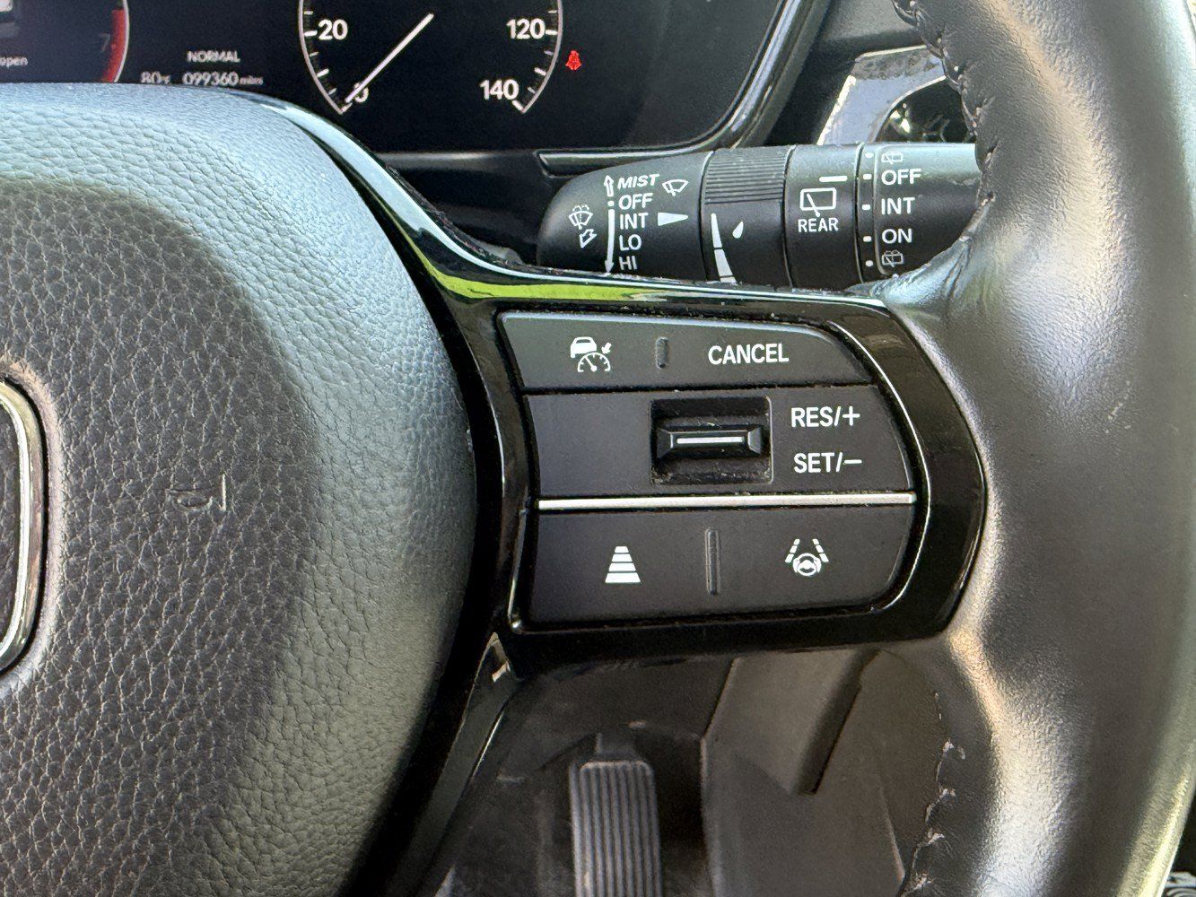 Used 2023 Honda CR-V EX-L image 18