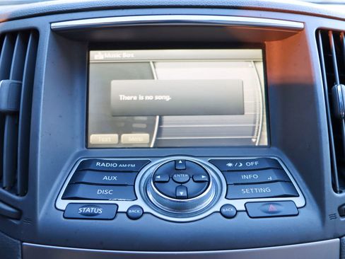 Used 2011 INFINITI G37 Journey w/ Premium Pkg image 34