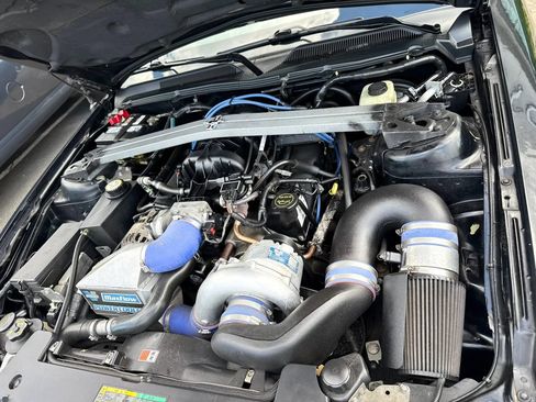 Used 2006 Ford Mustang Premium RWD image 33