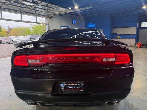 Used 2014 Dodge Charger SXT RWD image 8