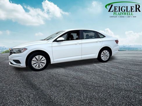 Used 2019 Volkswagen Jetta S FWD image 2