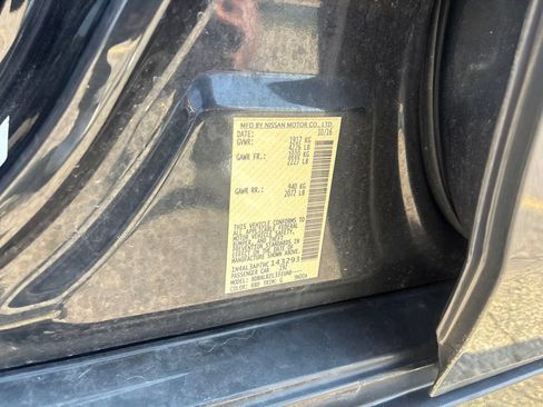 Used 2017 Nissan Altima 2.5 SL FWD image 25