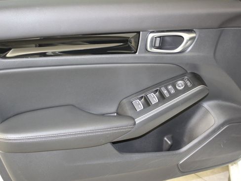 Used 2024 Honda Civic Sport Touring image 12