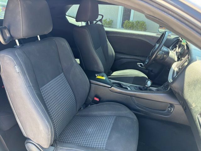 Used 2017 Dodge Challenger SXT RWD image 12