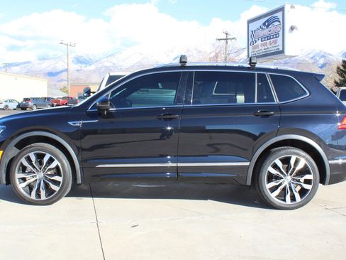Used 2021 Volkswagen Tiguan SEL Premium R-Line image 45