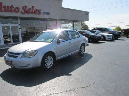 Used 2009 Chevrolet Cobalt LT image 4