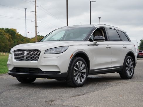 Used 2022 Lincoln Corsair Reserve w/ Elements Package image 8