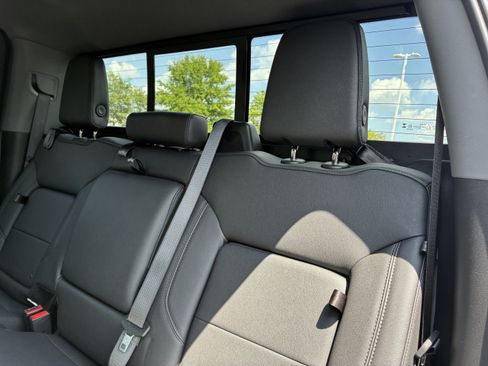 Used 2026 Chevrolet Silverado 1500 RST w/ RST All Star Premium Package AWD/4WD image 14