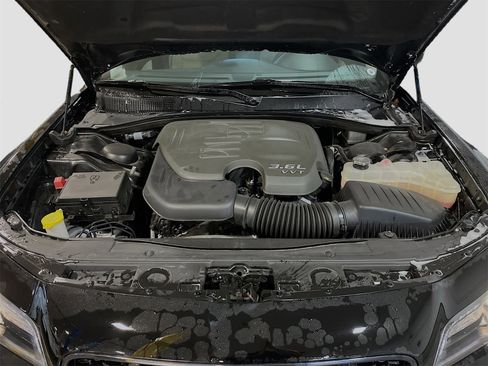 Used 2023 Chrysler 300 Touring L w/ Popular Equipment Group image 32