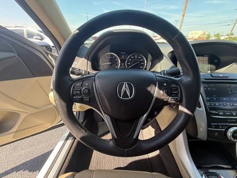 Used 2018 Acura TLX V6 w/ Technology Package FWD image 16