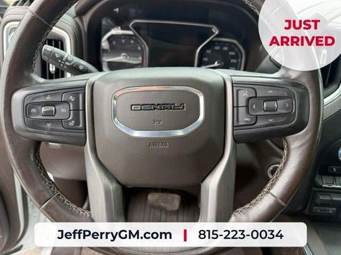 Used 2021 GMC Sierra 2500 Denali w/ Denali Ultimate Package AWD/4WD image 14