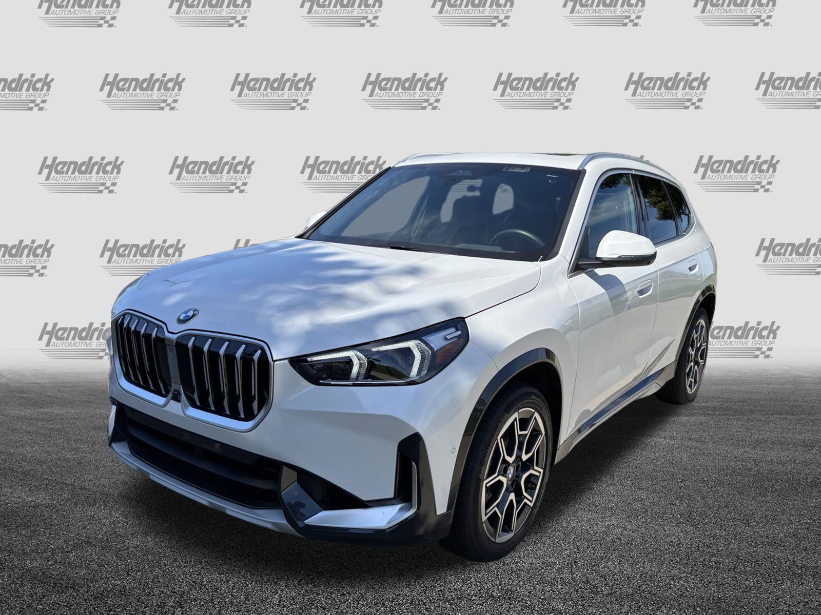 Certified 2025 BMW X1 xDrive28i AWD/4WD image 5