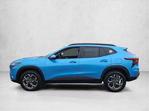 New 2026 Chevrolet Trax LT w/ Driver Confidence Package image 5