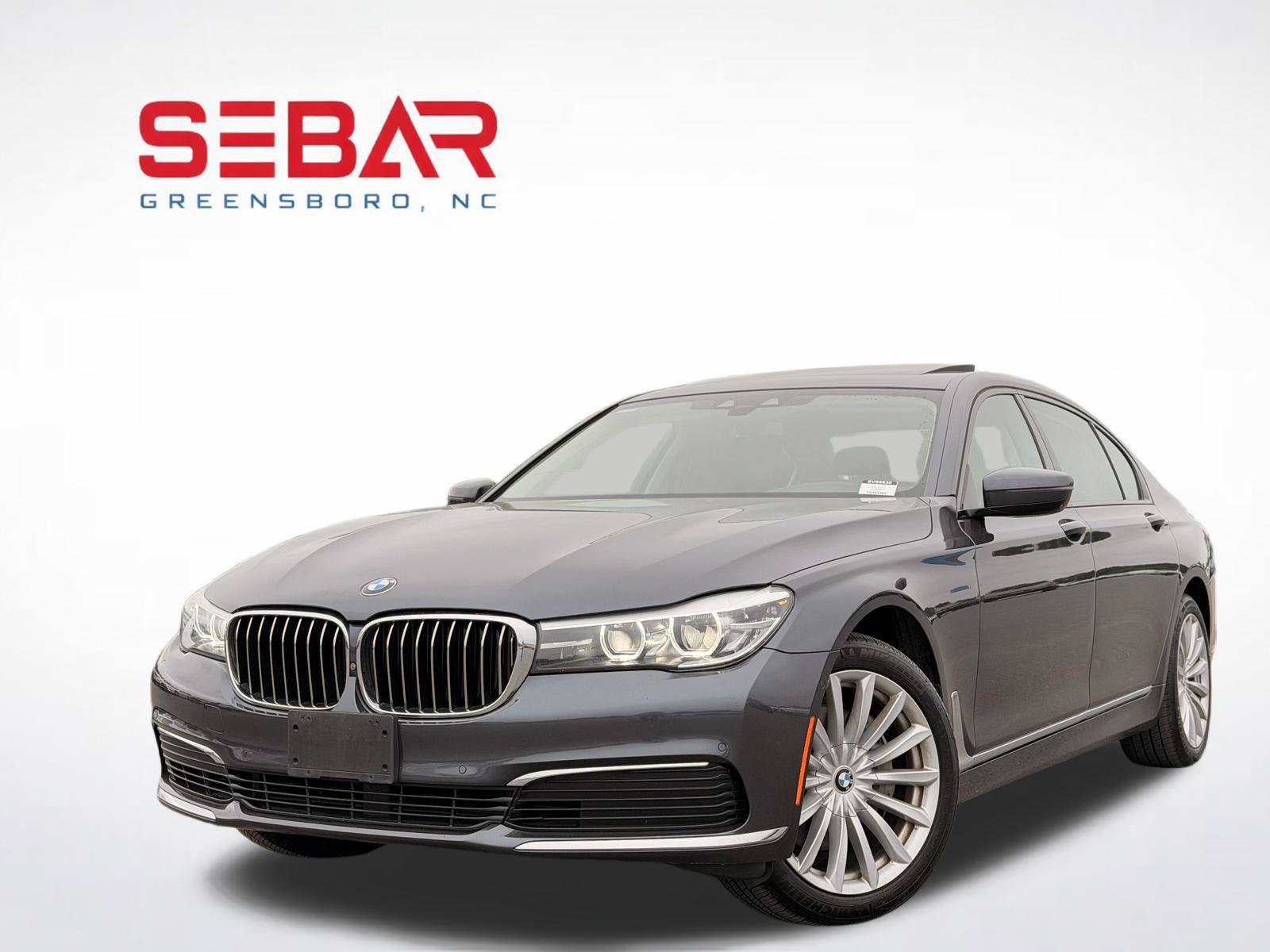Used 2019 BMW 740i xDrive w/ Executive Package AWD/4WD image 1
