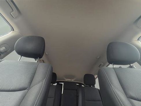 Used 2020 Nissan Pathfinder SV image 27