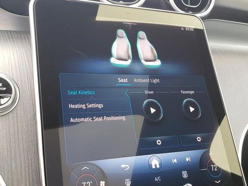 New 2025 Mercedes-Benz GLC 300 GLC 300 image 26