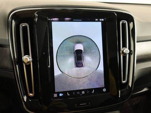 Used 2023 Volvo C40 P8 Recharge Plus w/ Protection Package Premier image 32