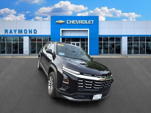 Certified 2026 Chevrolet Equinox LT w/ LPO, Floor Liner Package AWD/4WD image 10