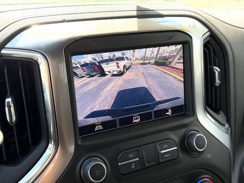 Used 2022 Chevrolet Silverado 2500 LTZ w/ LTZ Convenience Package RWD image 22