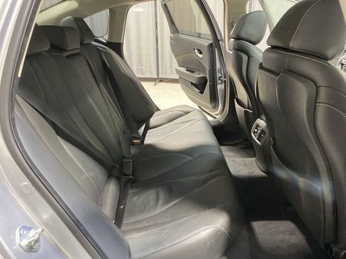 Used 2023 Acura TLX w/ Technology Package image 13