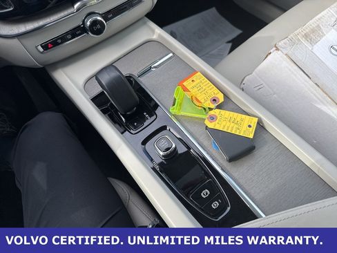 Certified 2023 Volvo XC60 B5 Plus w/ Climate Package image 26
