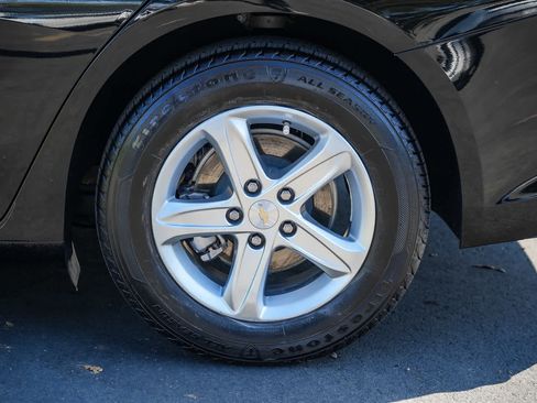 Used 2023 Chevrolet Malibu LS FWD image 10