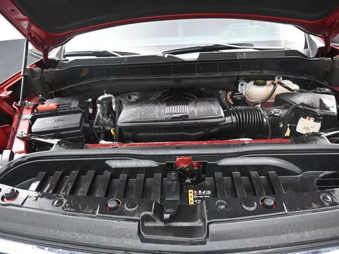 Used 2024 Chevrolet Silverado 1500 LT RWD image 13