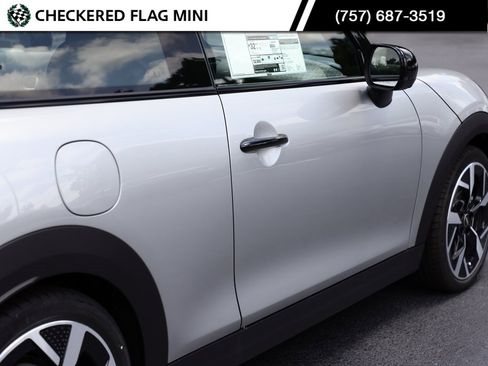 Used 2025 MINI Cooper S image 10
