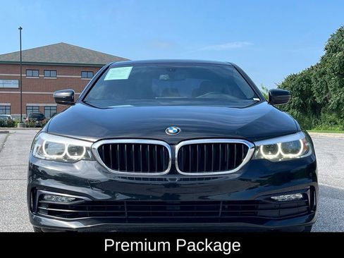 Used 2018 BMW 540i xDrive AWD/4WD image 2