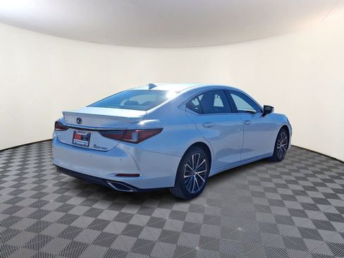 Used 2022 Lexus ES 350 w/ Premium Package image 5