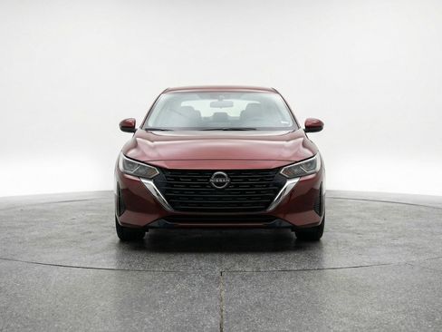 Used 2025 Nissan Sentra SV FWD image 1