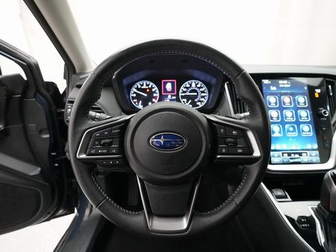 Used 2024 Subaru Outback Premium w/ Popular Package #1A image 4