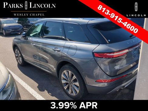 Used 2022 Lincoln Corsair Reserve w/ Equipment Group 201A FWD image 6