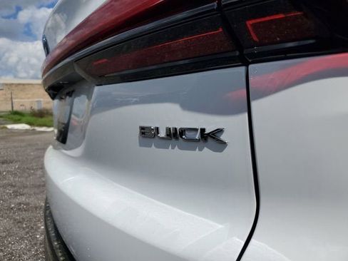 New 2026 Buick Enclave Sport Touring w/ Power Package image 8