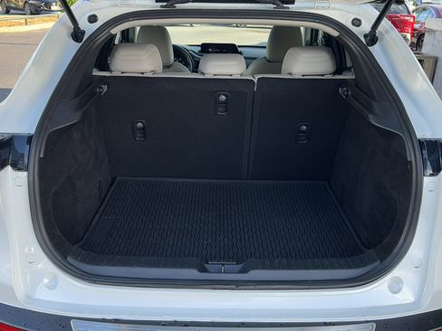 Certified 2024 MAZDA CX-30 AWD 2.5 S w/ Preferred Package image 19