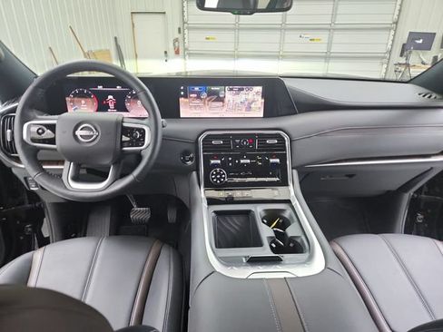 Used 2025 Nissan Armada SL w/ Captain's Chari Seat Package AWD/4WD image 26