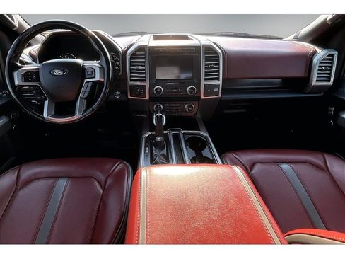 Used 2019 Ford F150 Platinum w/ Equipment Group 701A Luxury AWD/4WD image 8