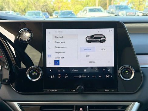 Used 2023 Lexus RX 350 Premium image 31