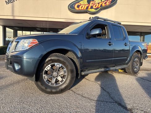 Used 2019 Nissan Frontier PRO-4X w/ Pro-4x Luxury Package image 15